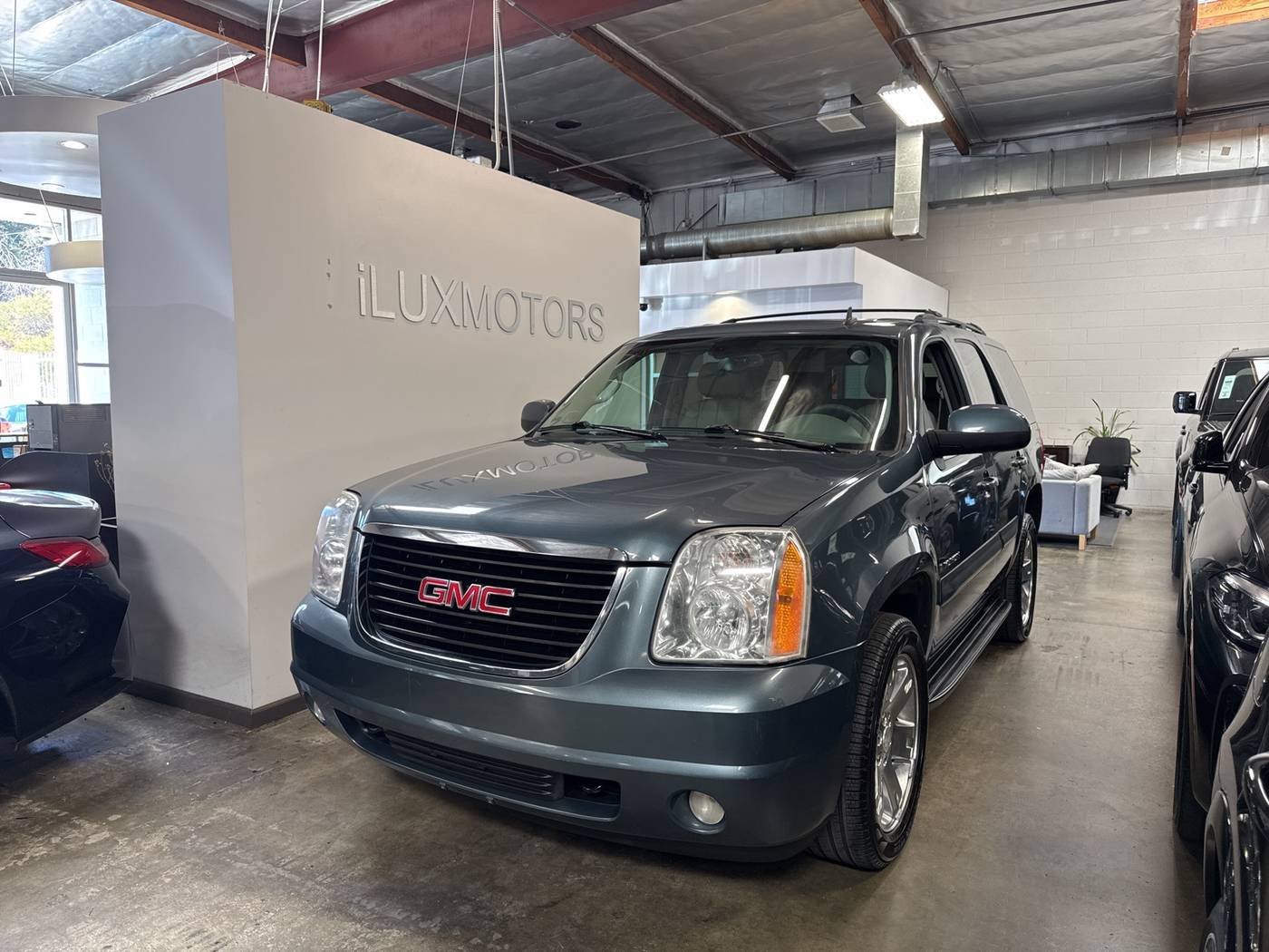 2008 GMC Yukon SLT — SUV — 233,048 mi — Mckinleyville, CA