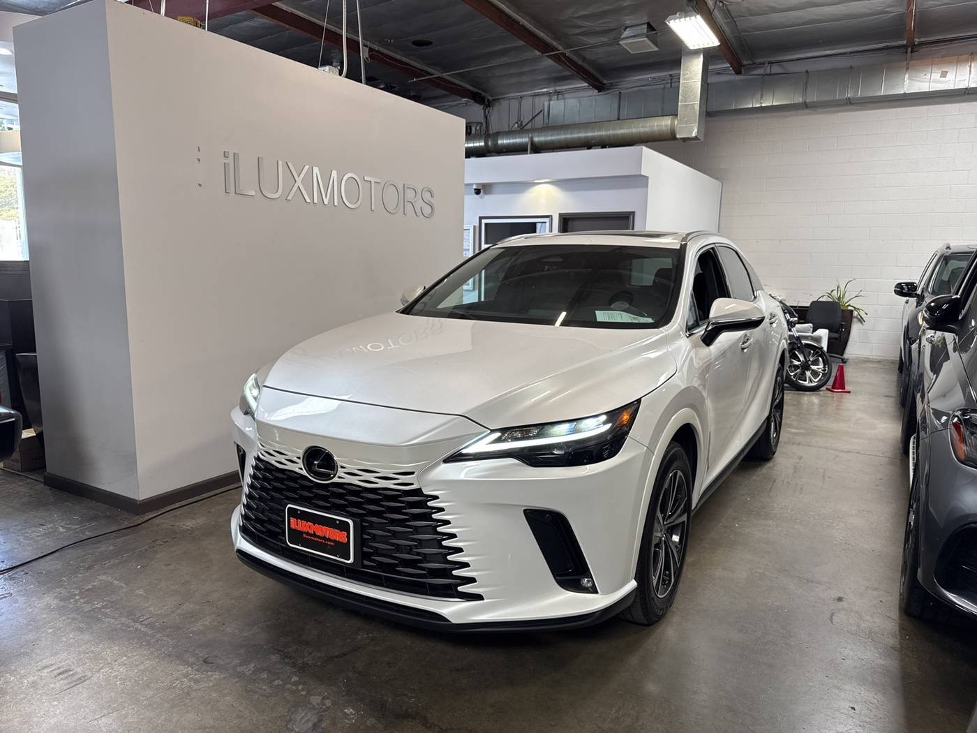 2024 Lexus RX RX 350 — SUV — 13,901 mi — Mckinleyville, CA