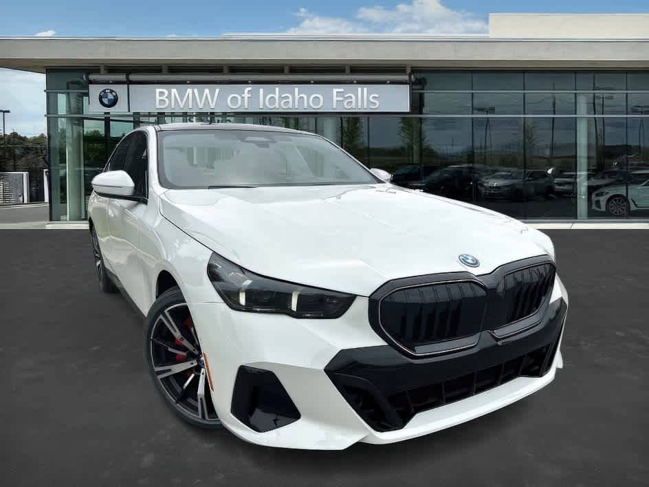 2026 BMW 5 Series 550e — Sedan — 1,036 mi — Idaho Falls, ID