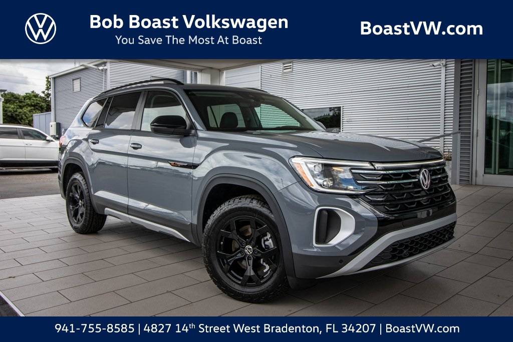 2025 Volkswagen Atlas Peak Edition — SUV — 2,734 mi — Bradenton, FL