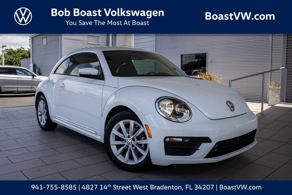 2018 Volkswagen Beetle S — Coupe — 21,310 mi — Bradenton, FL