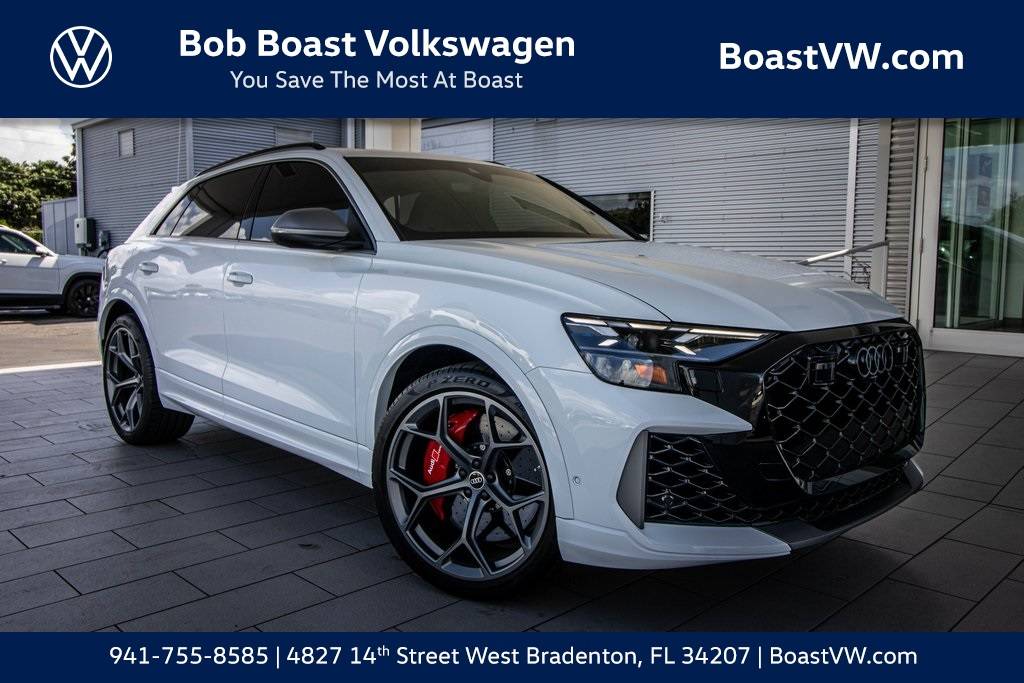 2025 Audi RS Q8 performance — SUV — 2,150 mi — Bradenton, FL