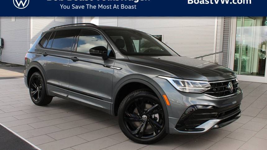 2024 Volkswagen Tiguan SE R-Line Black — SUV — 10,186 mi — Bradenton, FL
