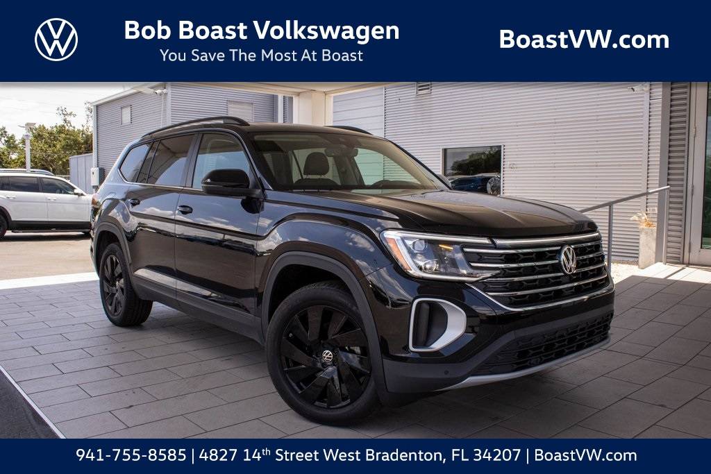 2025 Volkswagen Atlas SE with Technology — SUV — 3,040 mi — Bradenton, FL