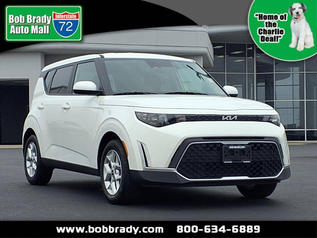 2024 Kia Soul LX — Hatchback — 17,810 mi — Decatur, IL