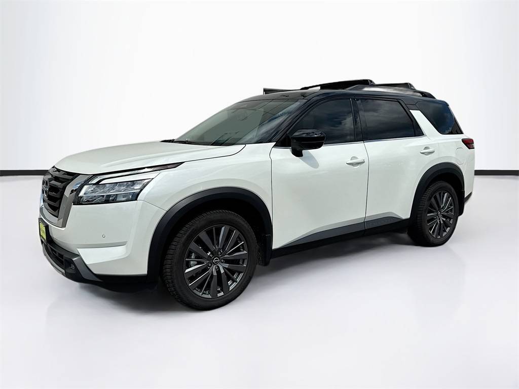 2022 Nissan Pathfinder SL — SUV — 35,443 mi — Onalaska,, WI