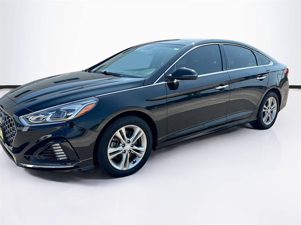 2019 Hyundai Sonata Limited — Sedan — 96,430 mi — Onalaska,, WI