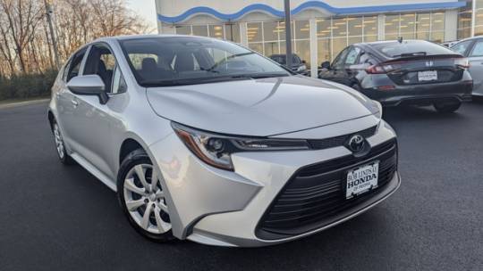 2024 Toyota Corolla LE — Sedan — 31,648 mi — Peoria, IL