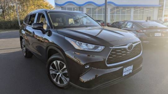 2020 Toyota Highlander XLE — SUV — 93,600 mi — Peoria, IL