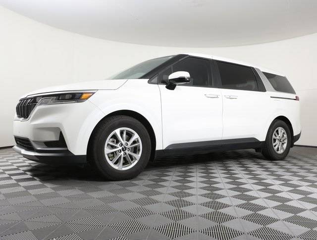 2023 Kia Carnival LXS — Minivan — 42,101 mi — Oklahoma City, OK
