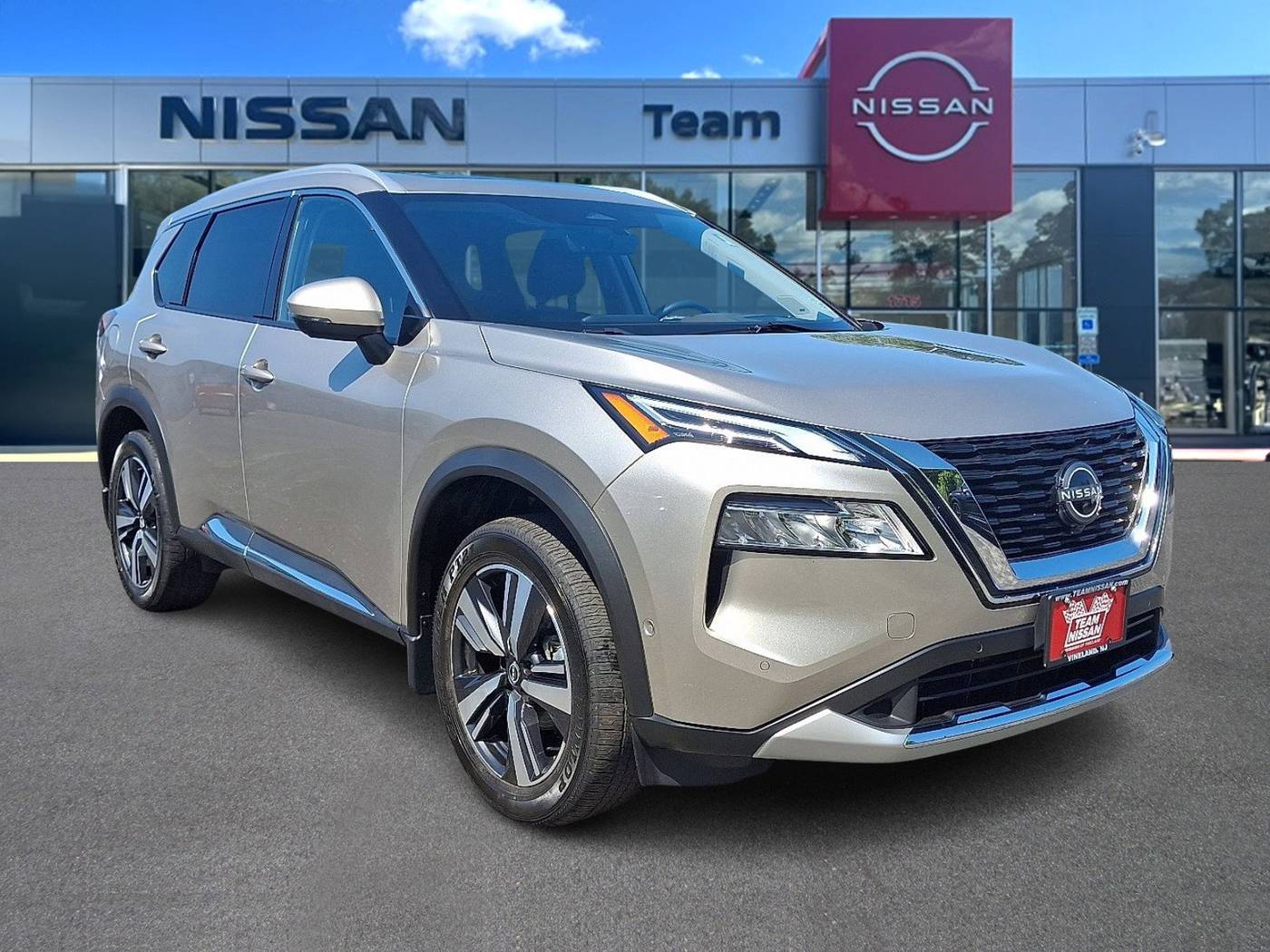 2023 Nissan Rogue Platinum — SUV — 21,778 mi — Vineland, NJ