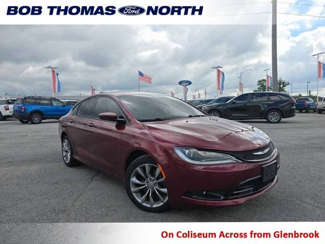 2015 Chrysler 200 S — Sedan — 143,679 mi — Fort Wayne, IN