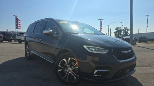 2022 Chrysler Pacifica Pinnacle — Minivan — 59,879 mi — Fort Wayne, IN