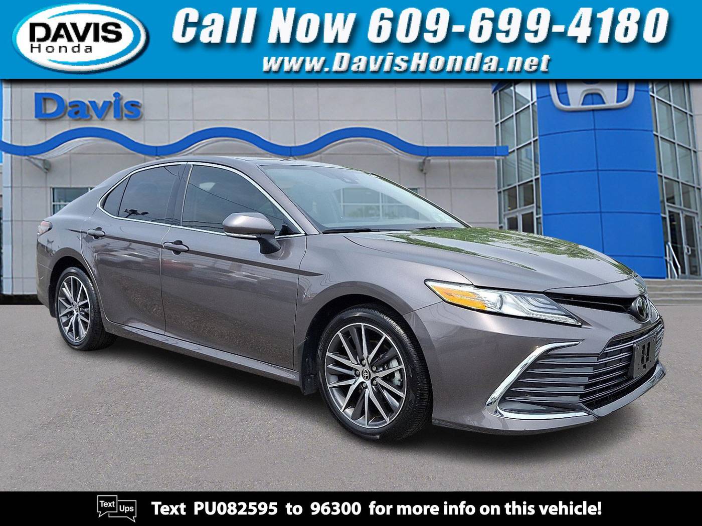 2023 Toyota Camry XLE — Sedan — 35,989 mi — Burlington, NJ