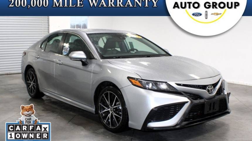 2022 Toyota Camry SE — Sedan — 60,710 mi — Bolivar, TN