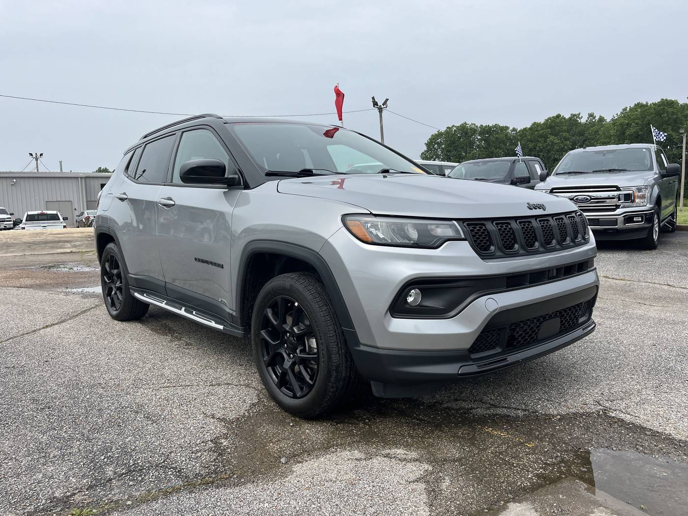 2023 Jeep Compass Altitude — SUV — 23,169 mi — Covington, TN