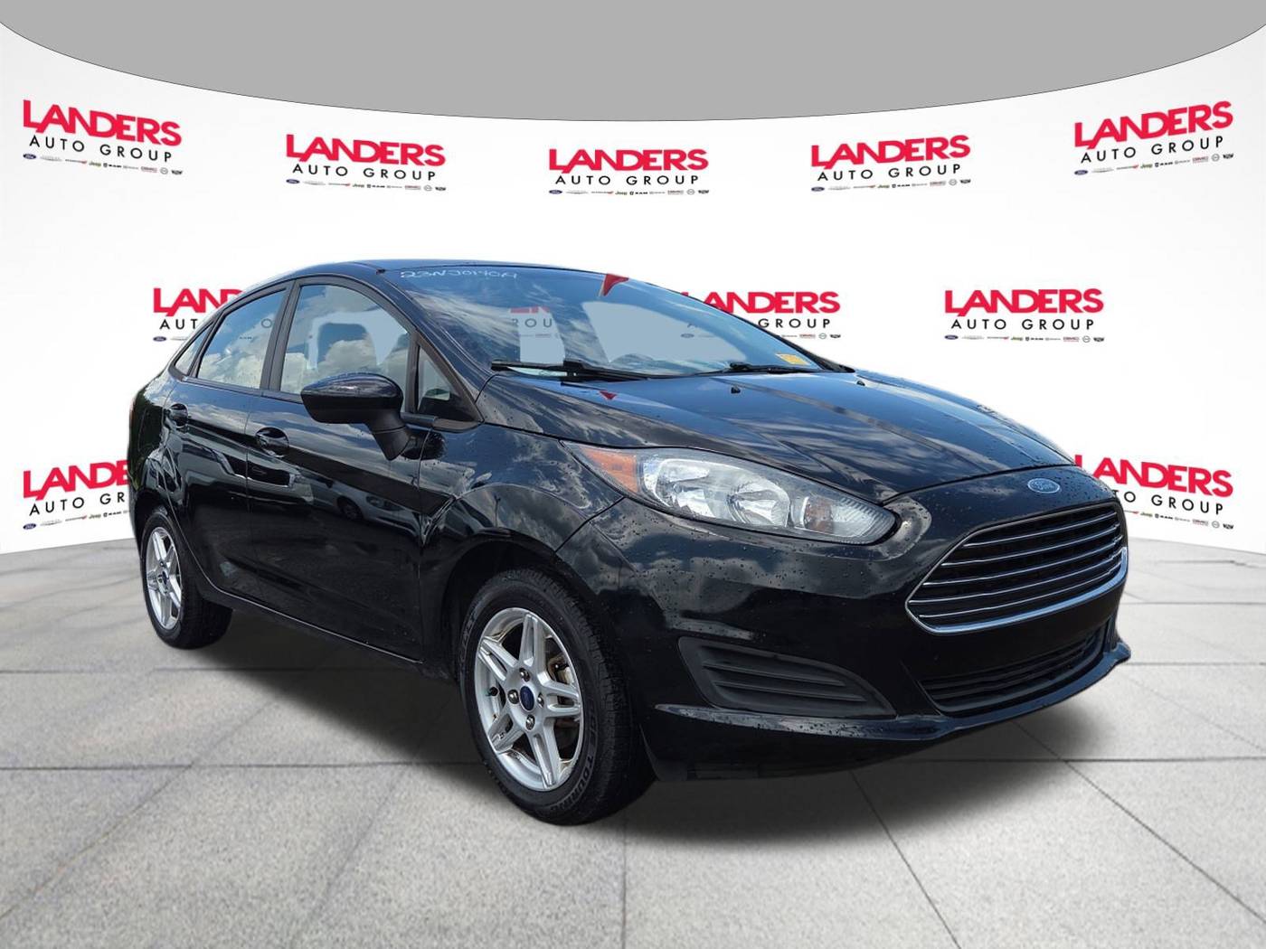 2017 Ford Fiesta SE — Sedan — 149,982 mi — Covington, TN