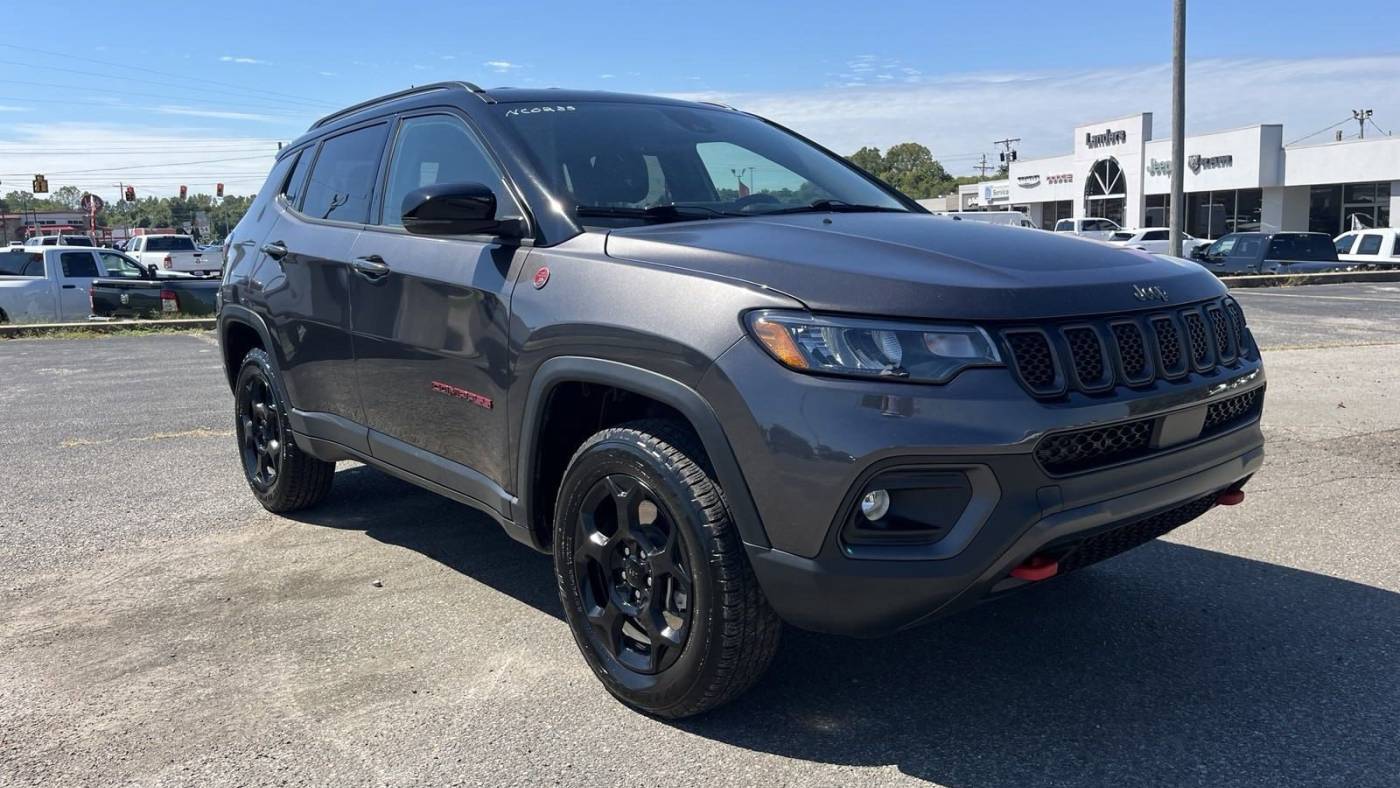2024 Jeep Compass Trailhawk — SUV — 18,876 mi — Covington, TN