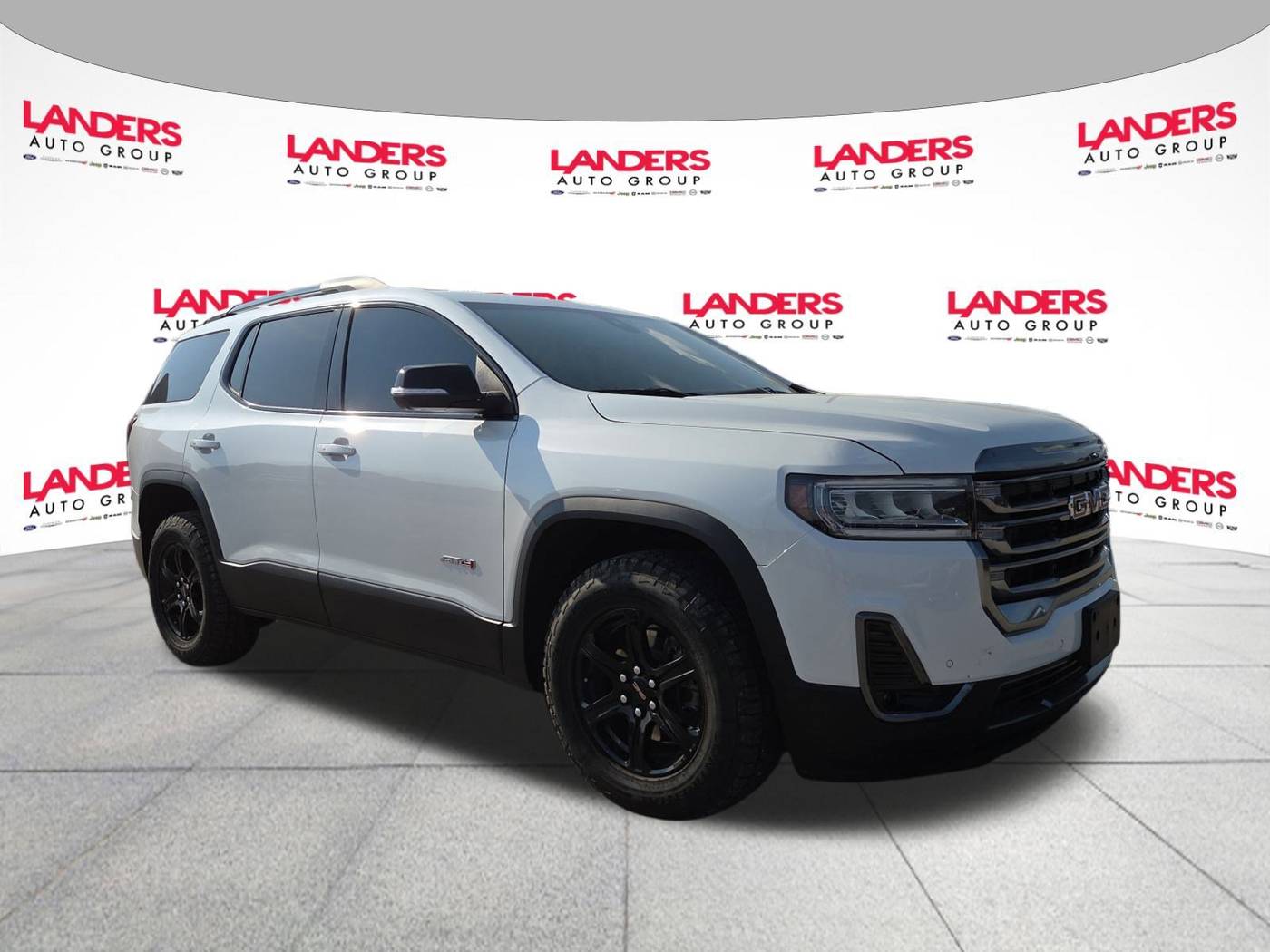 2023 GMC Acadia AT4 — SUV — 17,530 mi — Covington, TN