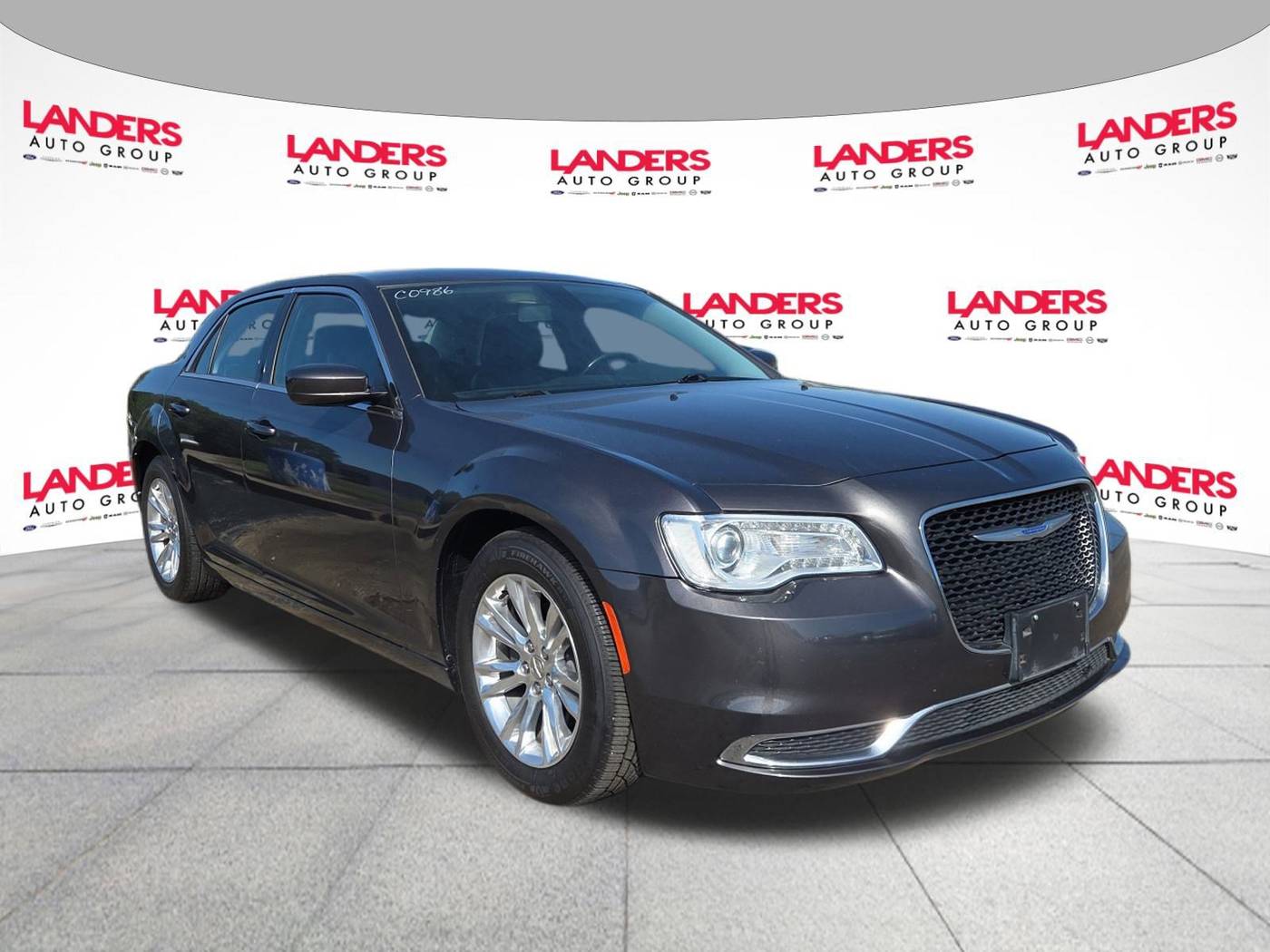 2019 Chrysler 300 Touring L — Sedan — 83,730 mi — Covington, TN