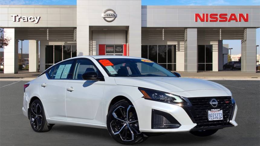 2023 Nissan Altima SR — Sedan — 25,280 mi — Tracy, CA