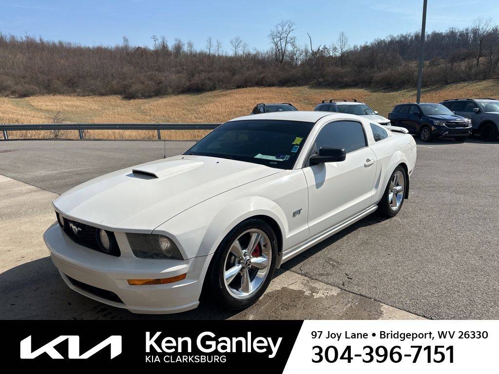 2008 Ford Mustang GT Deluxe — Coupe — 81,253 mi — Bridgeport, WV