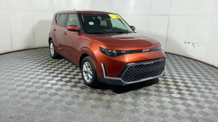 2024 Kia Soul LX — Hatchback — 30,983 mi — Franklin, IN