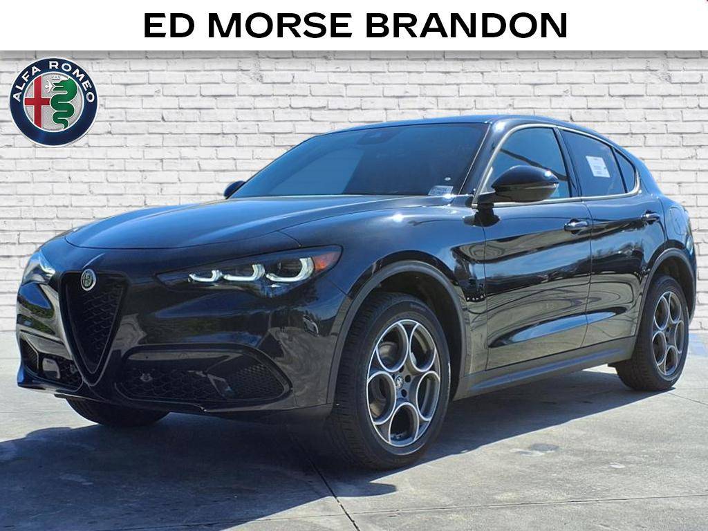 2025 Alfa Romeo Stelvio Sprint