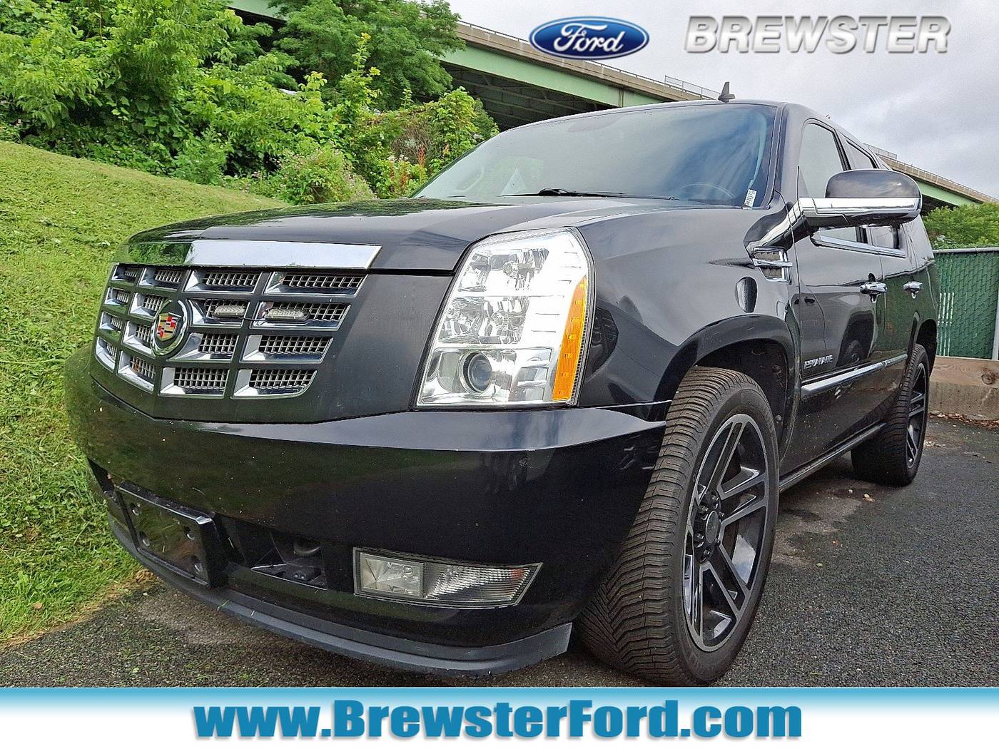 2011 Cadillac Escalade Premium — SUV — 156,330 mi — Brewster, NY