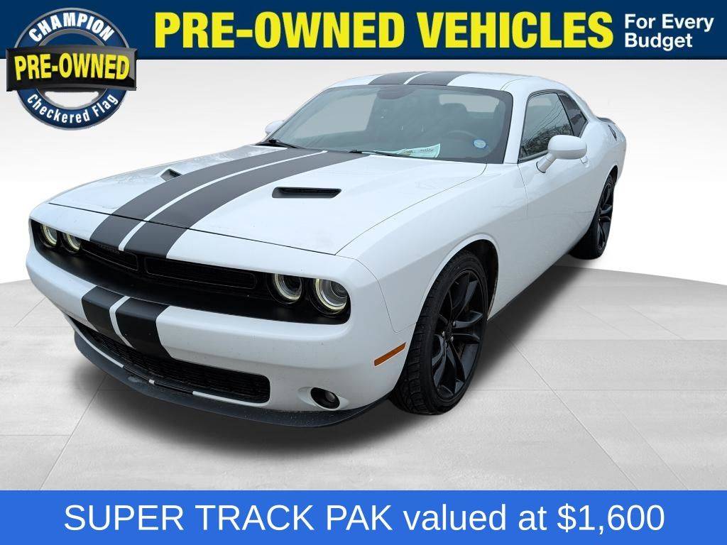2016 Dodge Challenger SXT