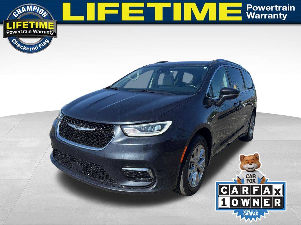 2021 Chrysler Pacifica Touring L — Minivan — 68,468 mi — Brighton, MI