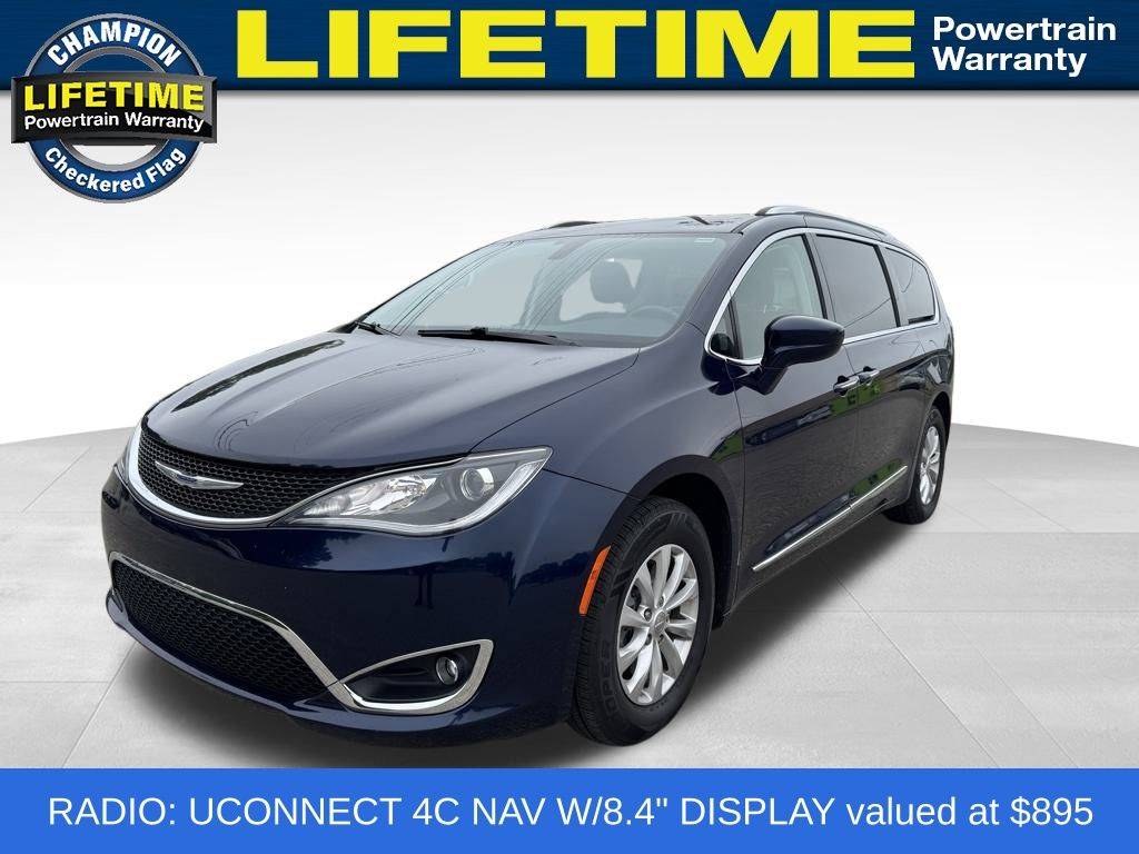 2019 Chrysler Pacifica Touring L — Minivan — 48,175 mi — Brighton, MI