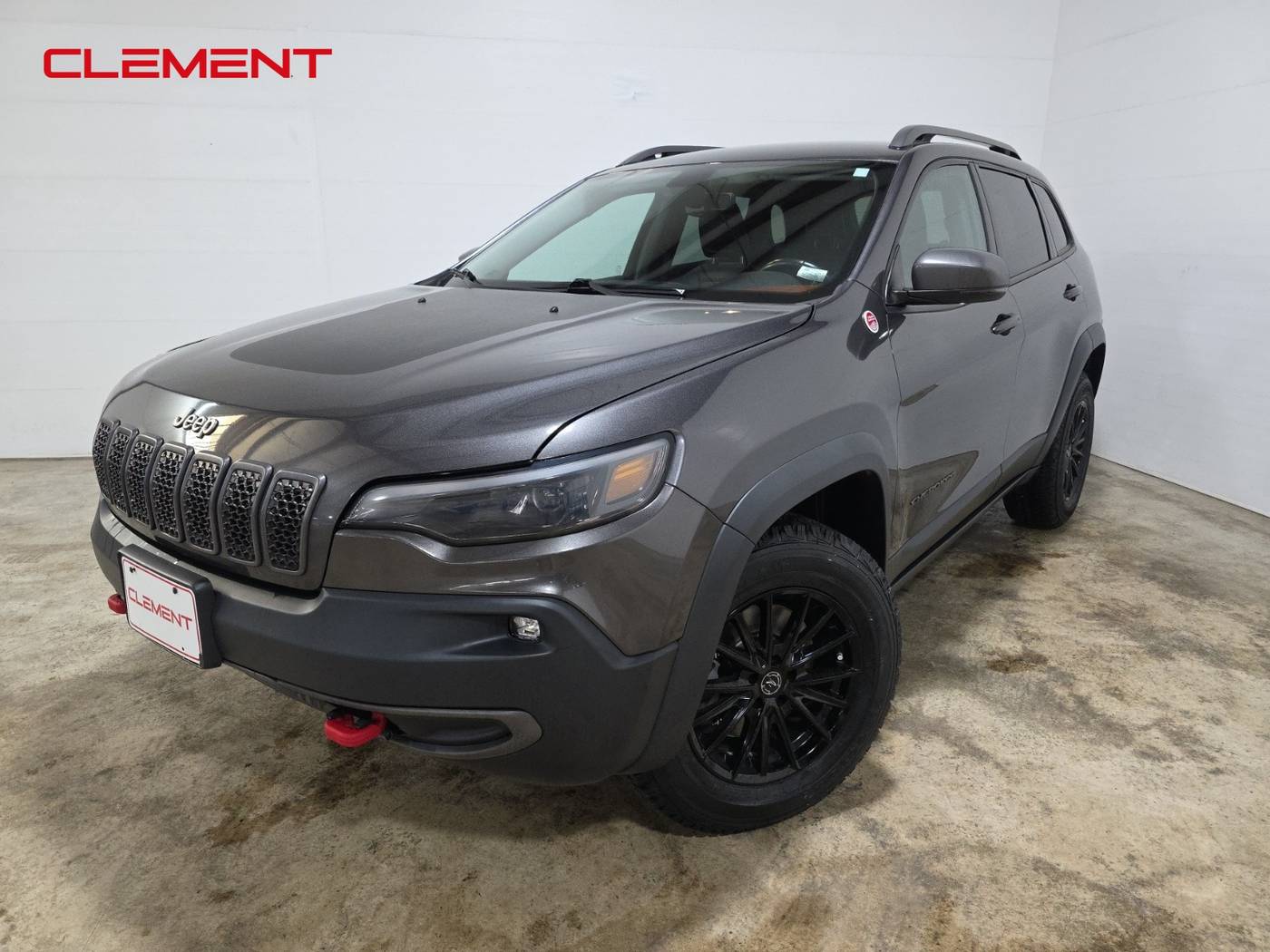 2019 Jeep Cherokee Trailhawk — SUV — 88,499 mi — O’Fallon, MO
