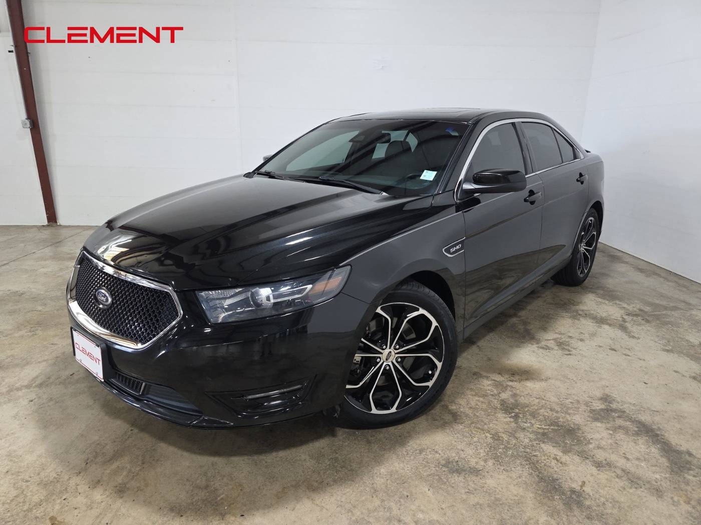 2015 Ford Taurus SHO — Sedan — 129,447 mi — O’Fallon, MO