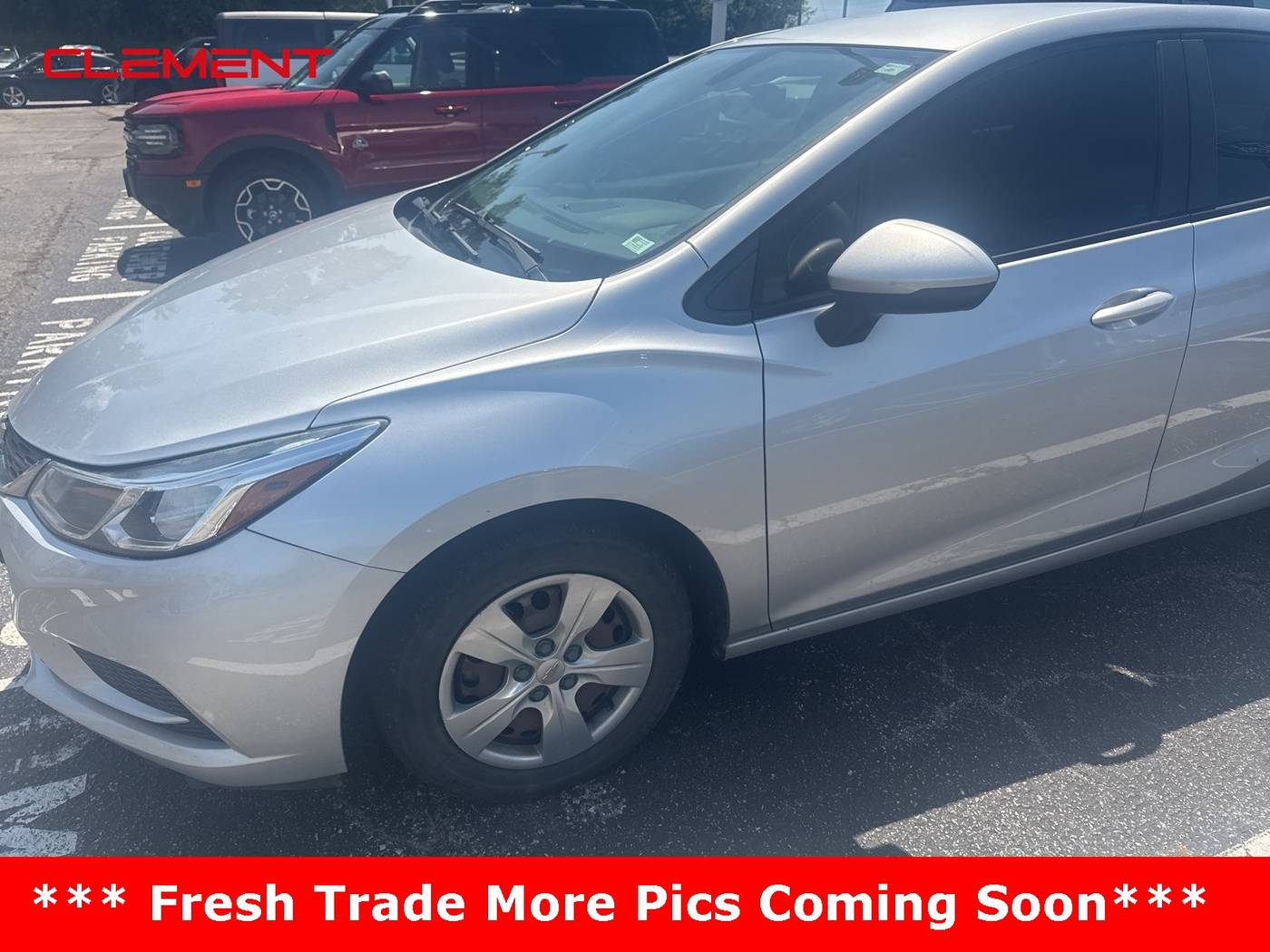 2018 Chevrolet Cruze LS — Sedan — 73,312 mi — O’Fallon, MO