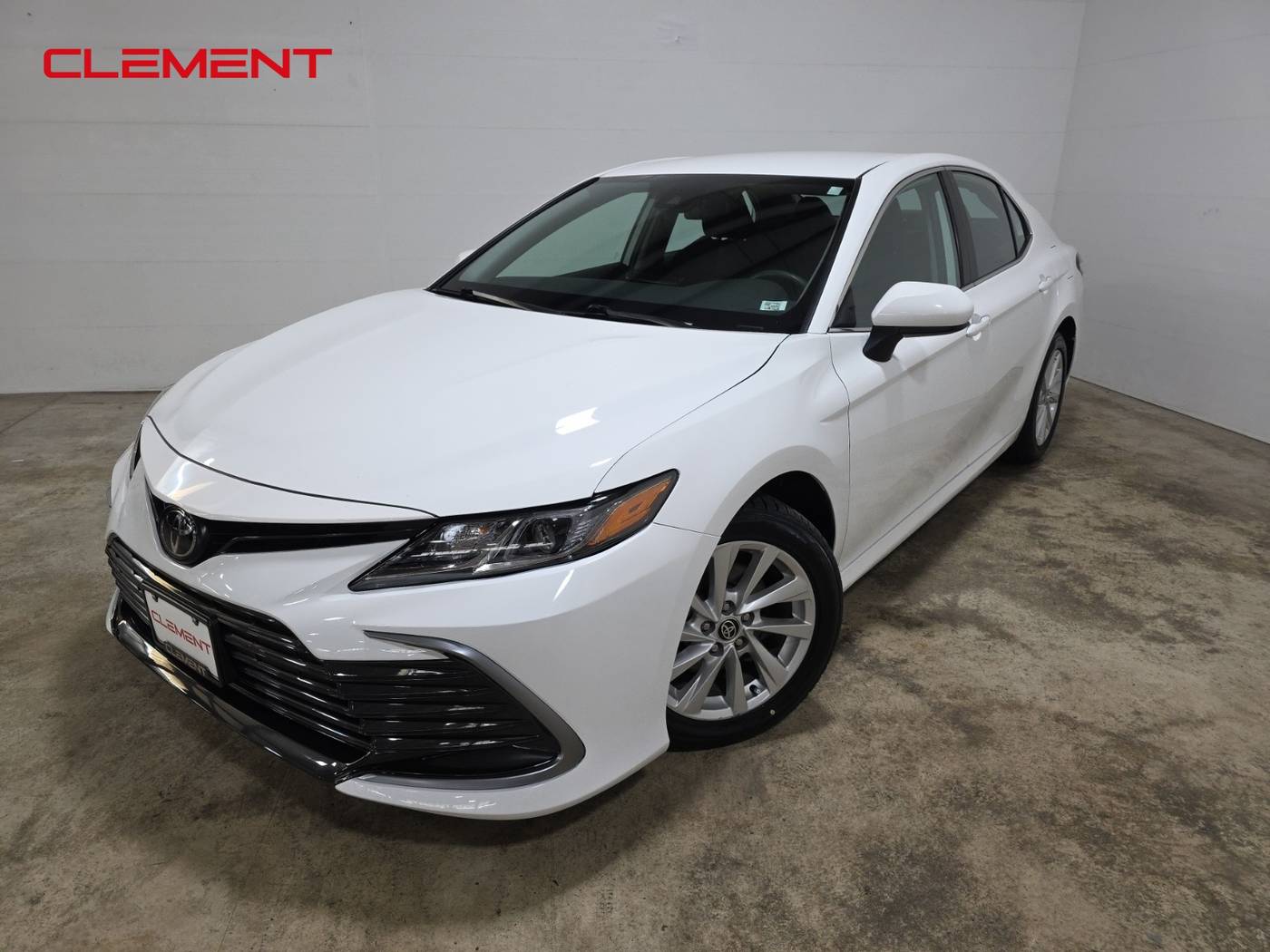 2024 Toyota Camry LE — Sedan — 31,279 mi — O’Fallon, MO