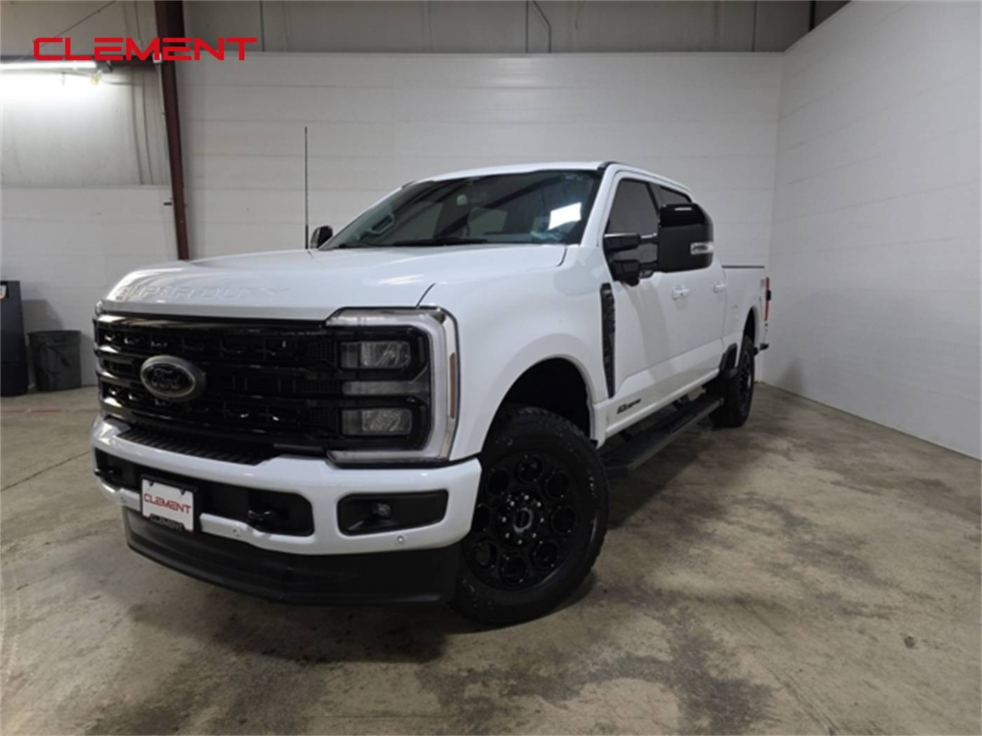 2024 Ford Super Duty F-250 LARIAT — Pickup Truck — 9,200 mi — O’Fallon, MO