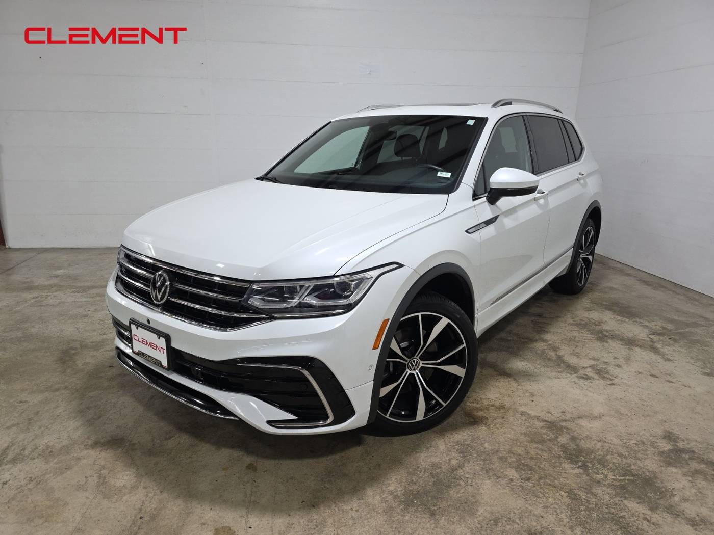 2022 Volkswagen Tiguan SEL R-Line — SUV — 51,108 mi — O’Fallon, MO