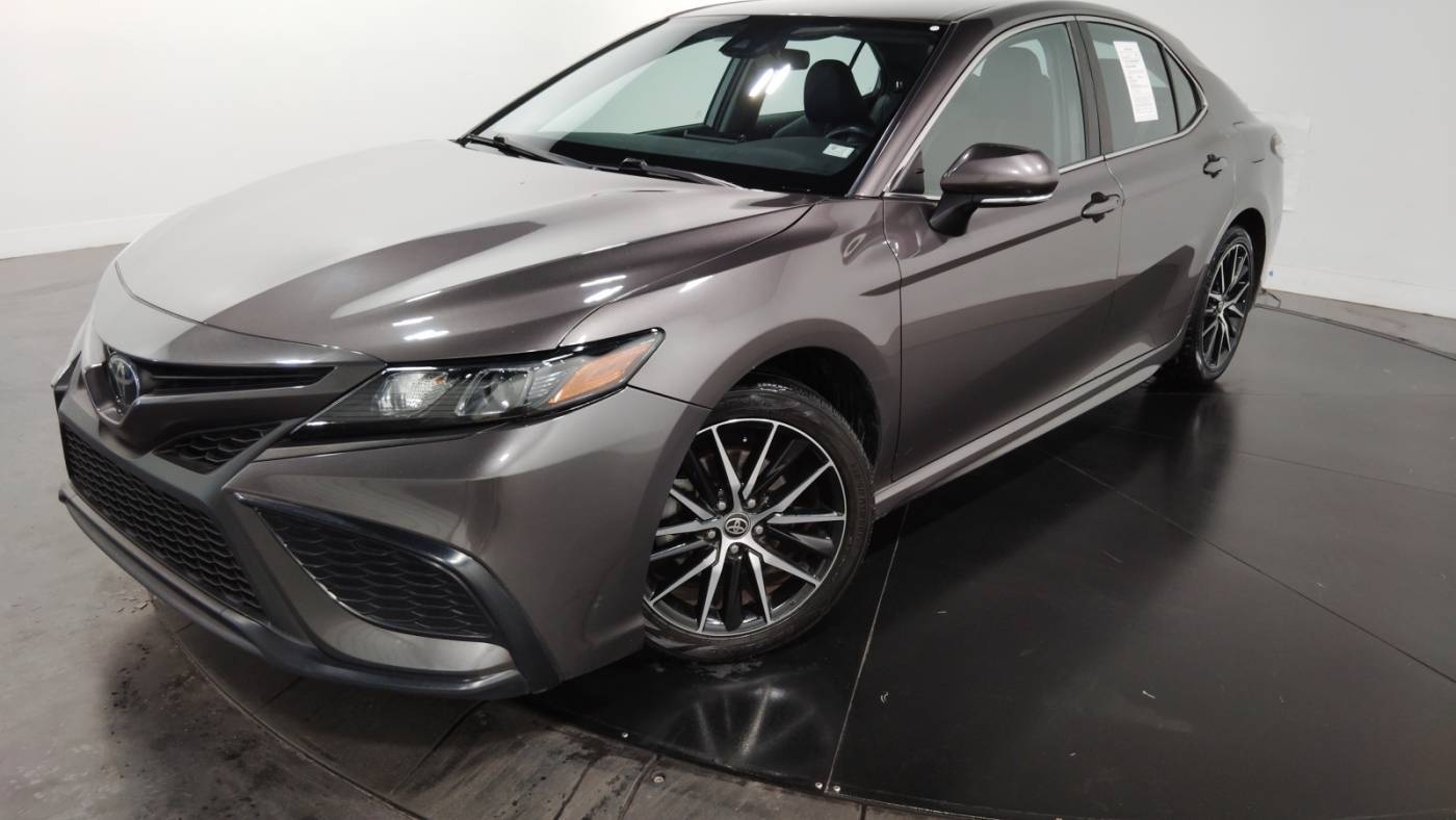 2022 Toyota Camry SE Nightshade — Sedan — 65,218 mi — O’Fallon, MO