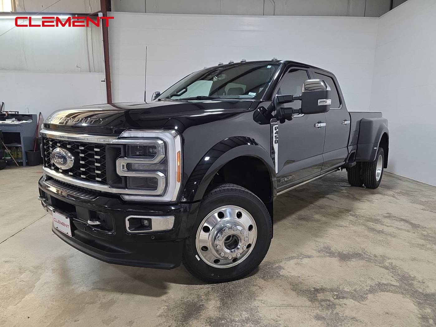2023 Ford Super Duty F-450 Platinum — Pickup Truck — 13,442 mi — O’Fallon, MO