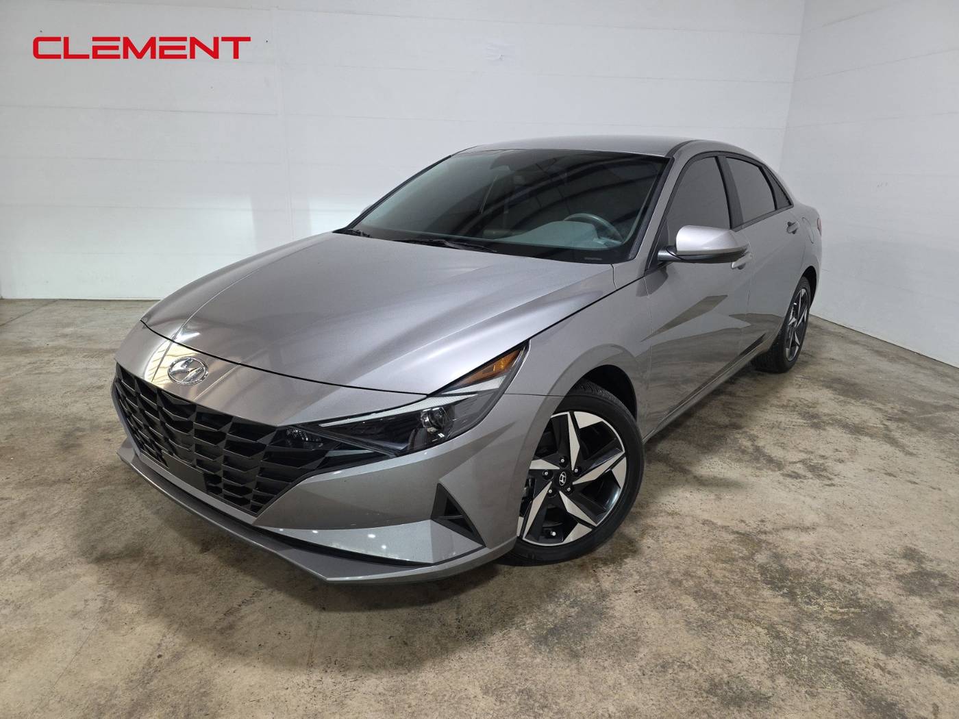 2023 Hyundai Elantra SEL — Sedan — 13,374 mi — O’Fallon, MO