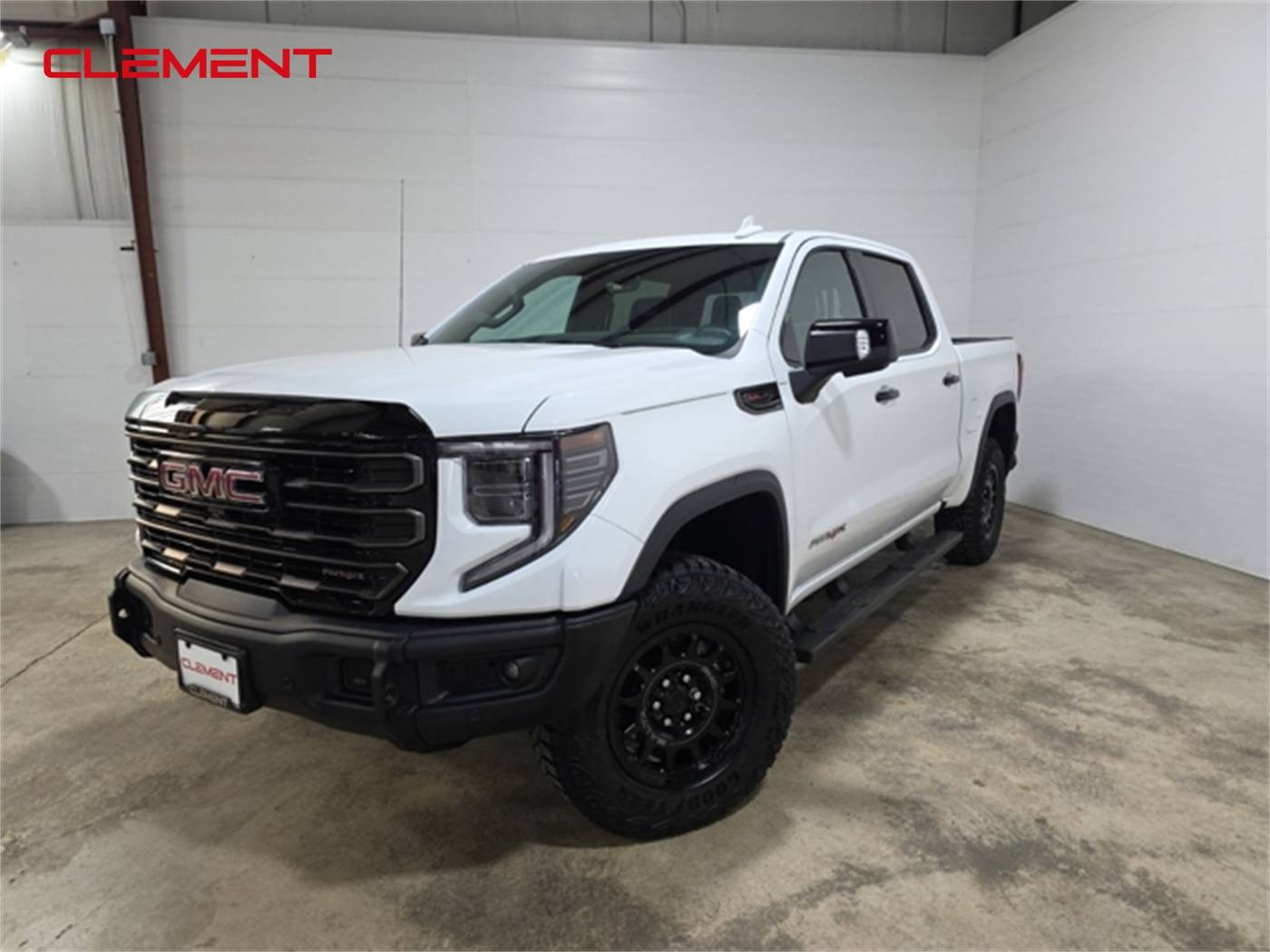 2024 GMC Sierra 1500 AT4X — Pickup Truck — 1,357 mi — O’Fallon, MO