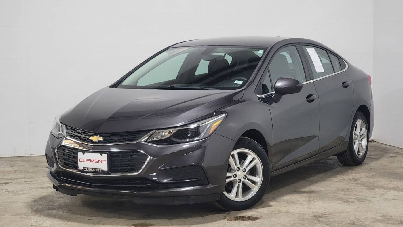 2017 Chevrolet Cruze LT — Sedan — 74,184 mi — O’Fallon, MO