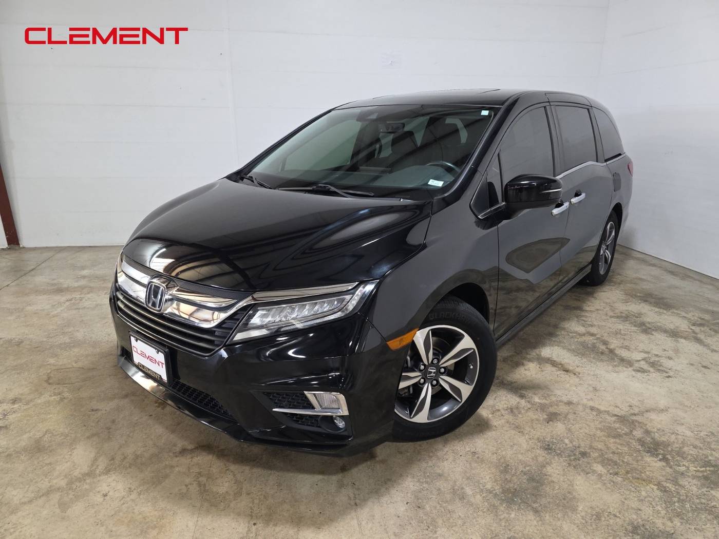 2019 Honda Odyssey Touring — Minivan — 58,301 mi — O’Fallon, MO