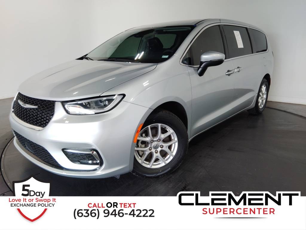 2023 Chrysler Pacifica Touring L — Minivan — 67,890 mi — St. Charles, MO