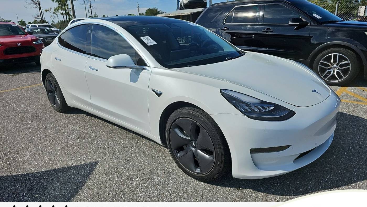2018 Tesla Model 3 Long Range — Sedan — 85,727 mi — St. Charles, MO