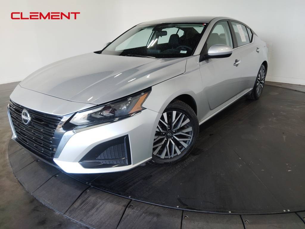 2023 Nissan Altima SV — Sedan — 61,330 mi — St. Charles, MO
