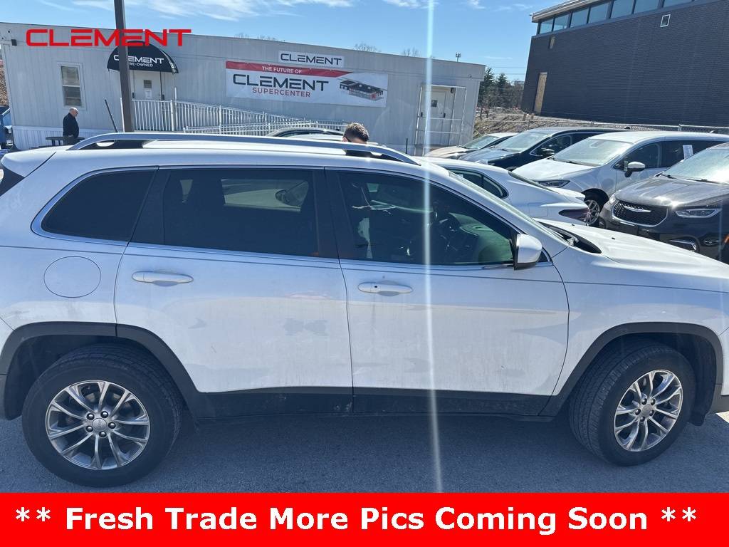2019 Jeep Cherokee Latitude Plus — SUV — 93,233 mi — St. Charles, MO