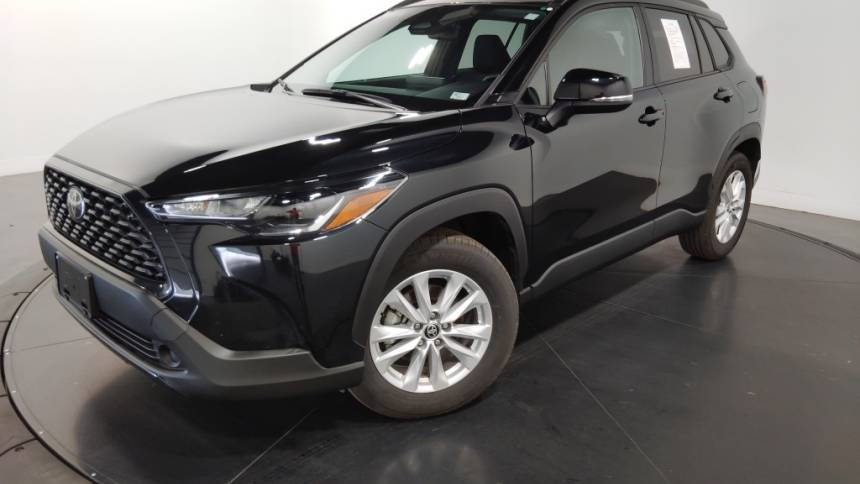 2024 Toyota Corolla Cross LE — SUV — 17,088 mi — St. Charles, MO