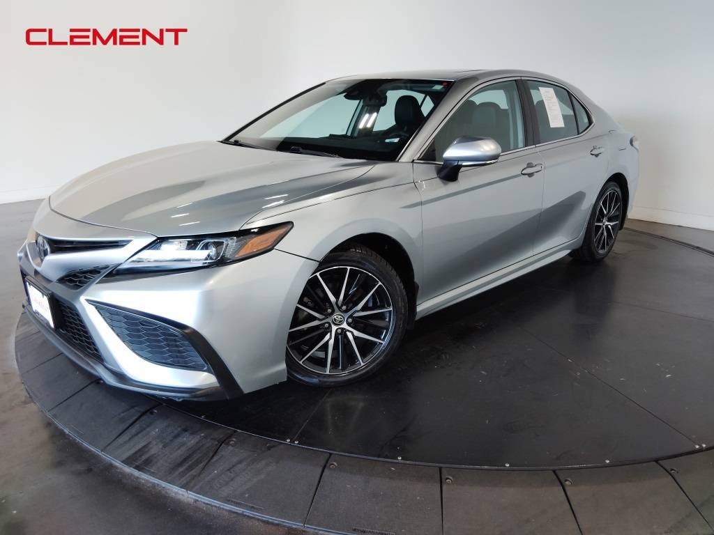 2022 Toyota Camry SE Nightshade — Sedan — 51,762 mi — St. Charles, MO